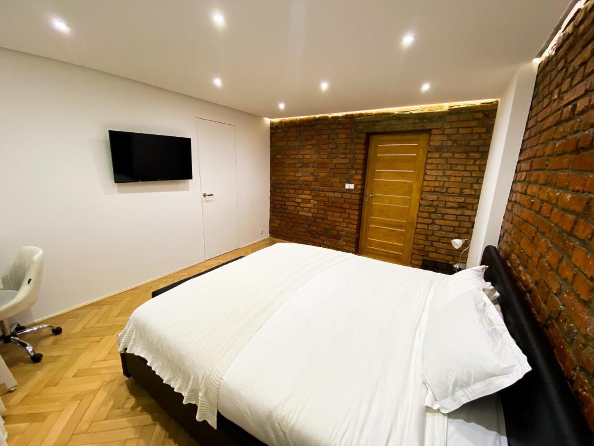 Luxury Apartment In The City Centre โกชิเซ ภายนอก รูปภาพ